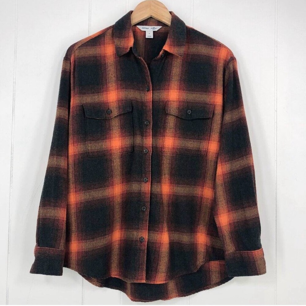 Old Navy Boyfriend Shirt Flannel Swiftie Evermore Size Medium Orange Black Plaid